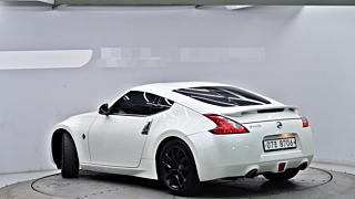 NISSAN 370Z 2017