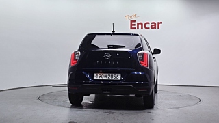 SSANGYONG TIVOLI VERY NEW 2021