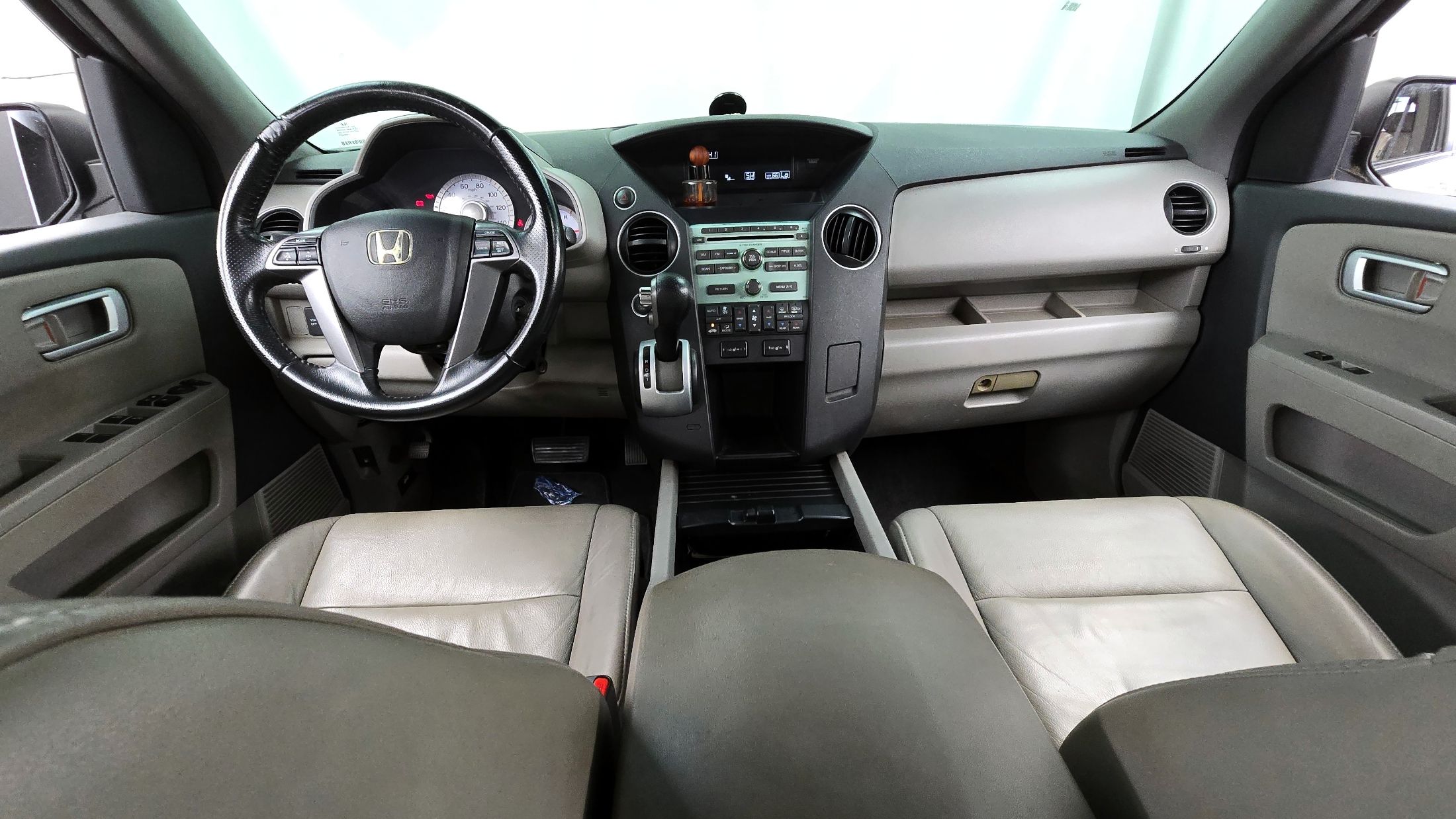 HONDA PILOT 2011