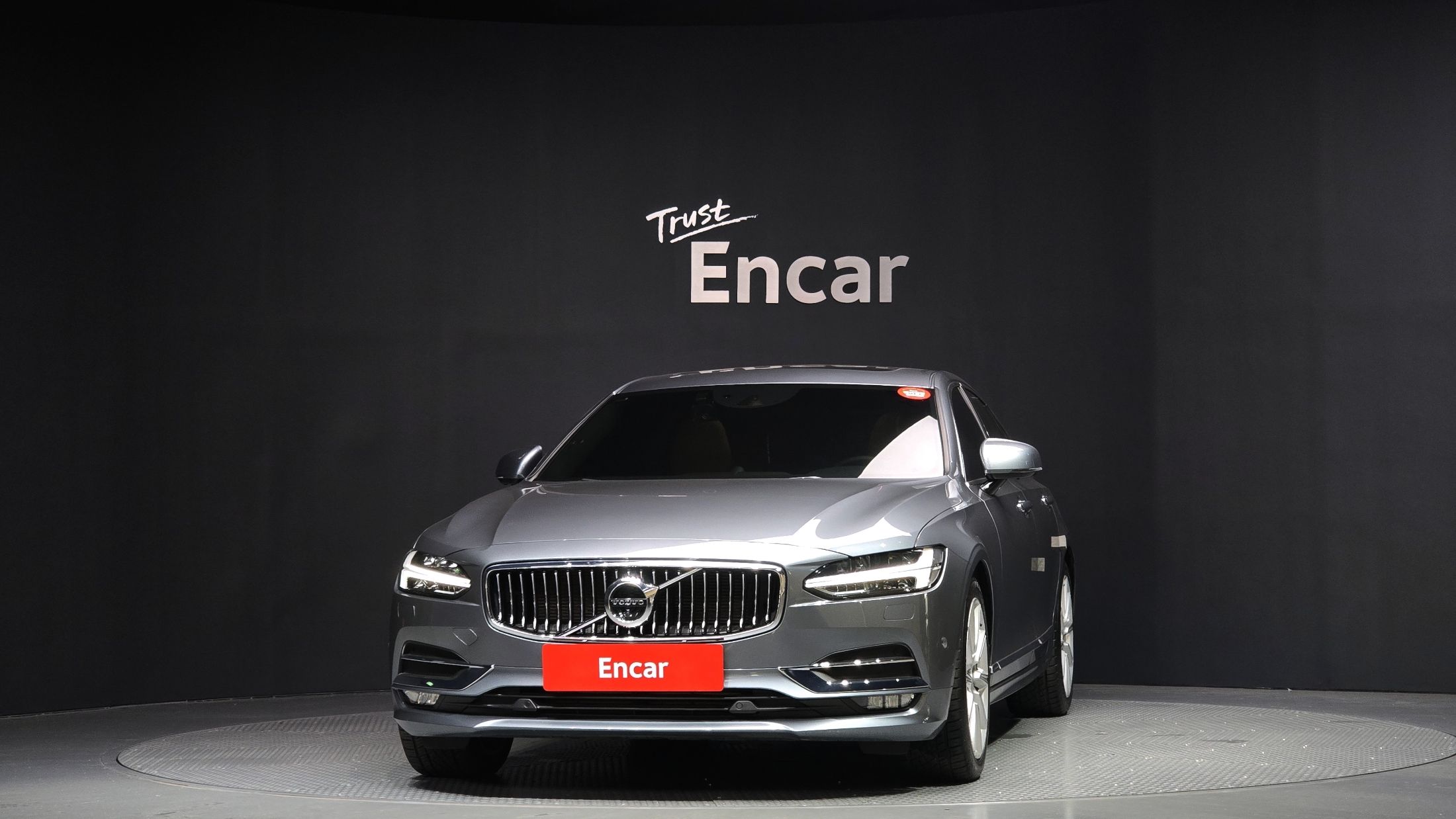 VOLVO S90 2019
