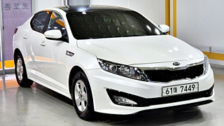 KIA K5 2011