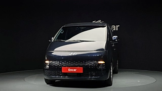HYUNDAI STARIA 2023