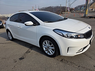 KIA K3 2016