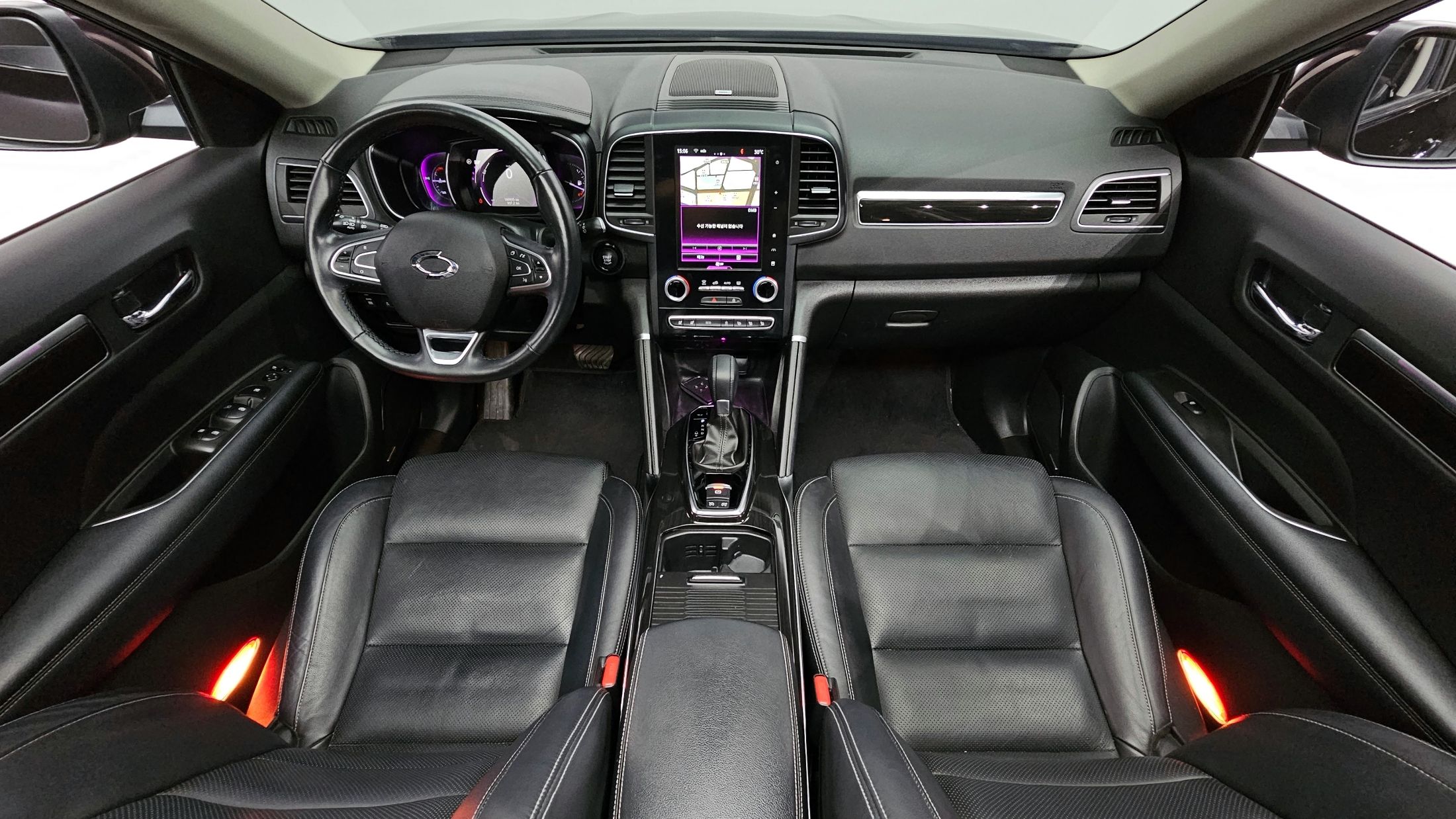 SAMSUNG QM6 2018