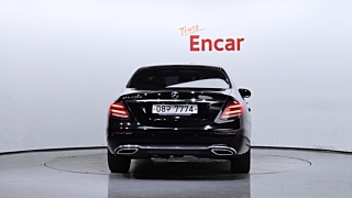 MERCEDES BENZ E-CLASS W213 2019