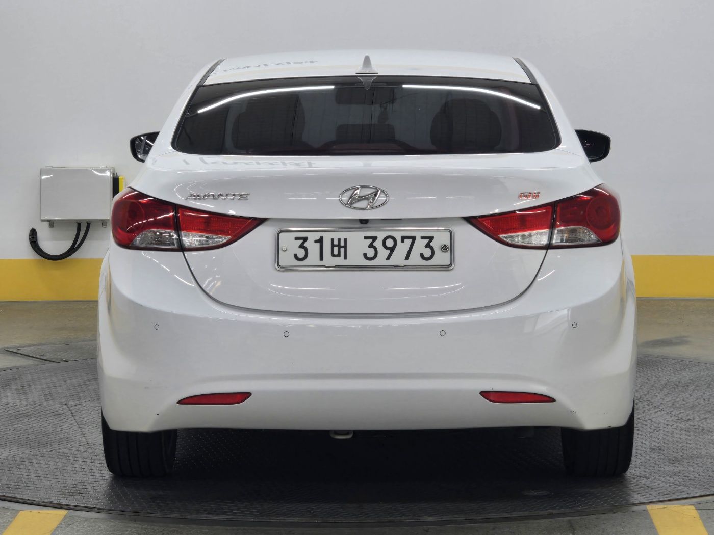HYUNDAI AVANTE MD 2013
