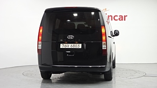 HYUNDAI STARIA 2022