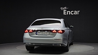 MERCEDES BENZ E-CLASS W214 2024