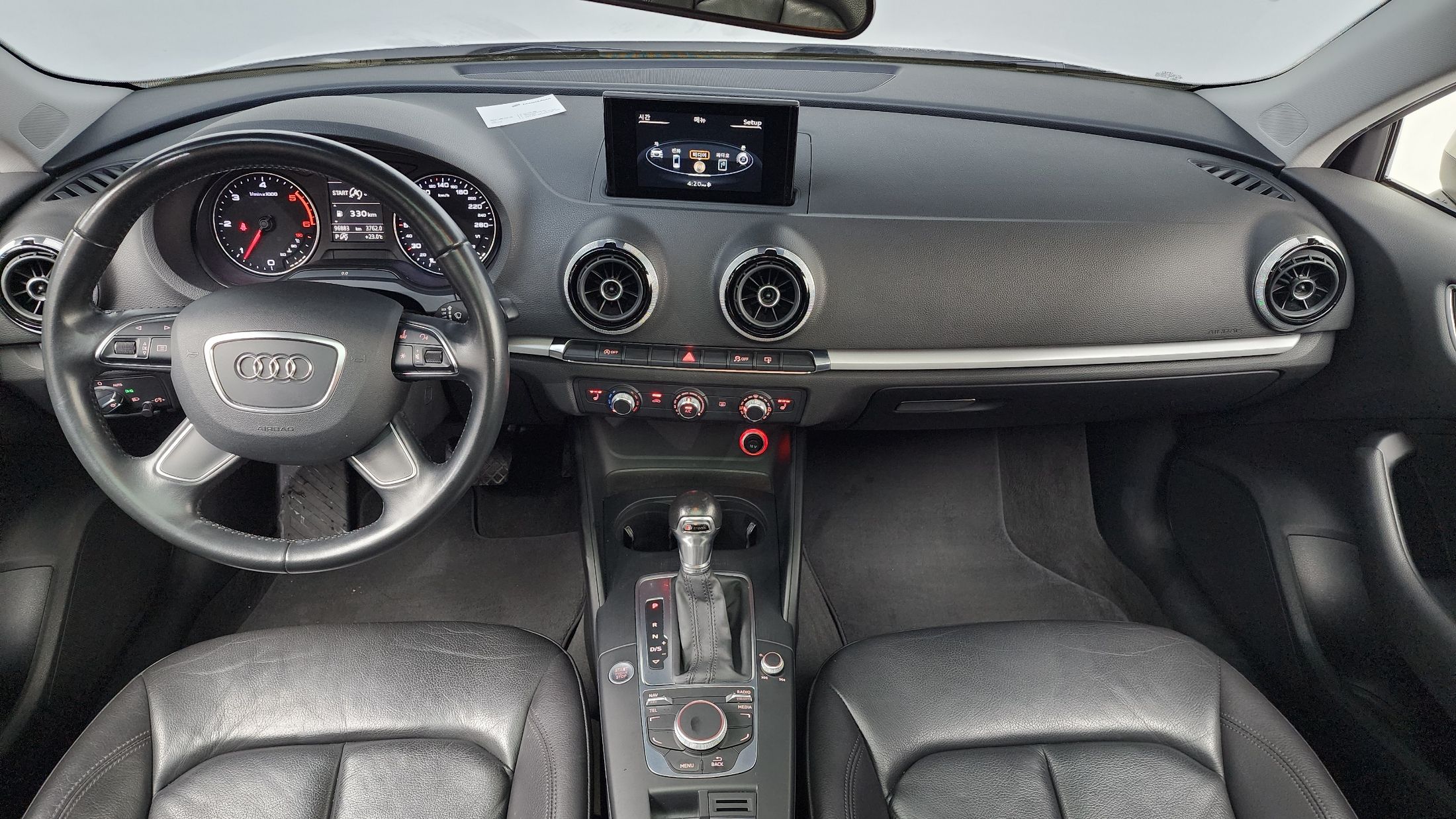 AUDI A3 2015