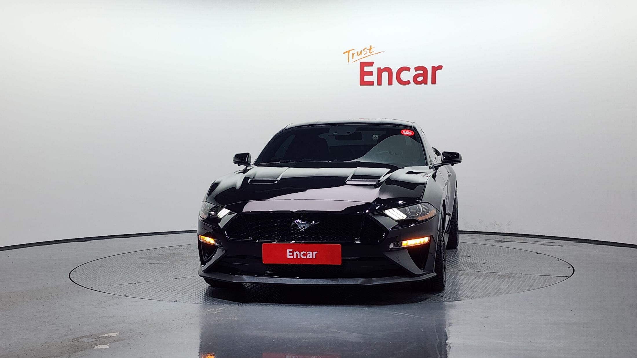 FORD MUSTANG 2020