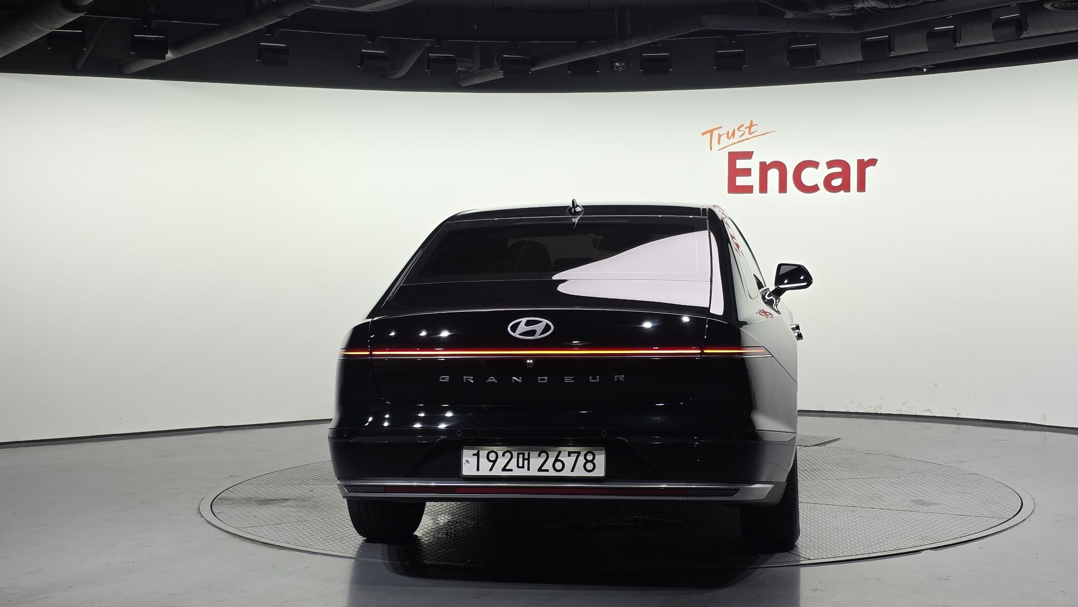 HYUNDAI GRANDEUR HYBRID GN7 2023
