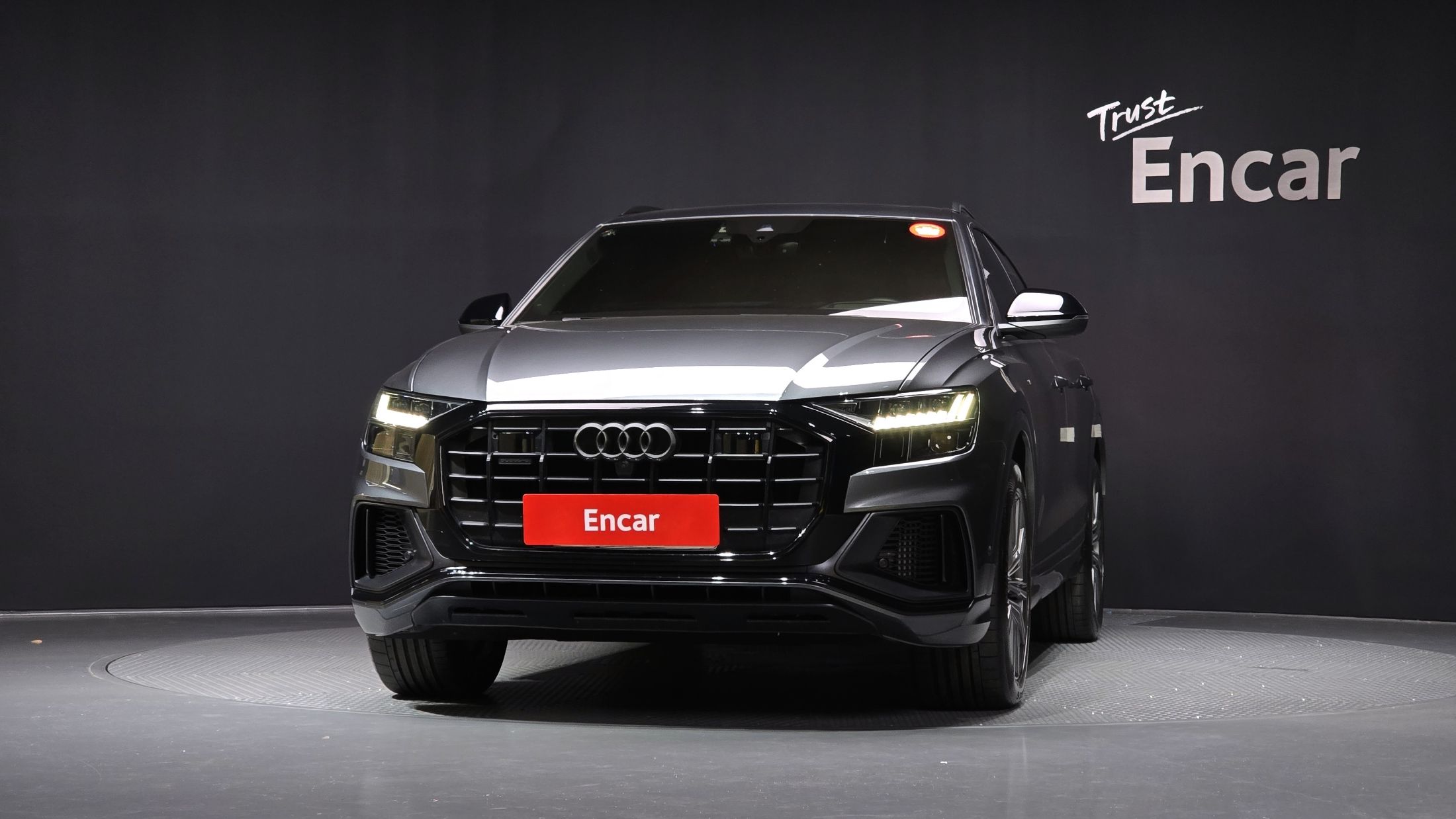 AUDI Q8 4M 2021