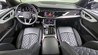 AUDI Q8 4M 2021
