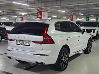 VOLVO XC60 2020