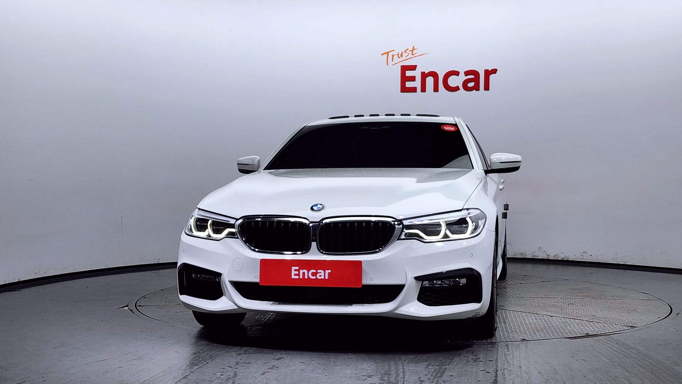 BMW 5-SERIES G30 2018