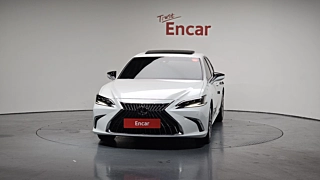 LEXUS ES300H  2024