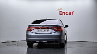HYUNDAI GRANDEUR HG 2016