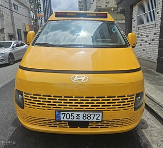 HYUNDAI STARIA  L3.5 Child protection car 2025