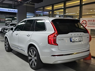 VOLVO XC90 2022