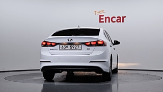 HYUNDAI AVANTE AD 2016