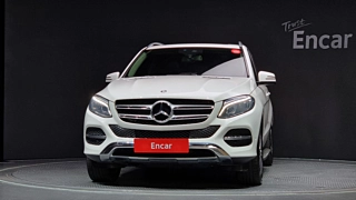 MERCEDES BENZ GLE-CLASS W166 2016
