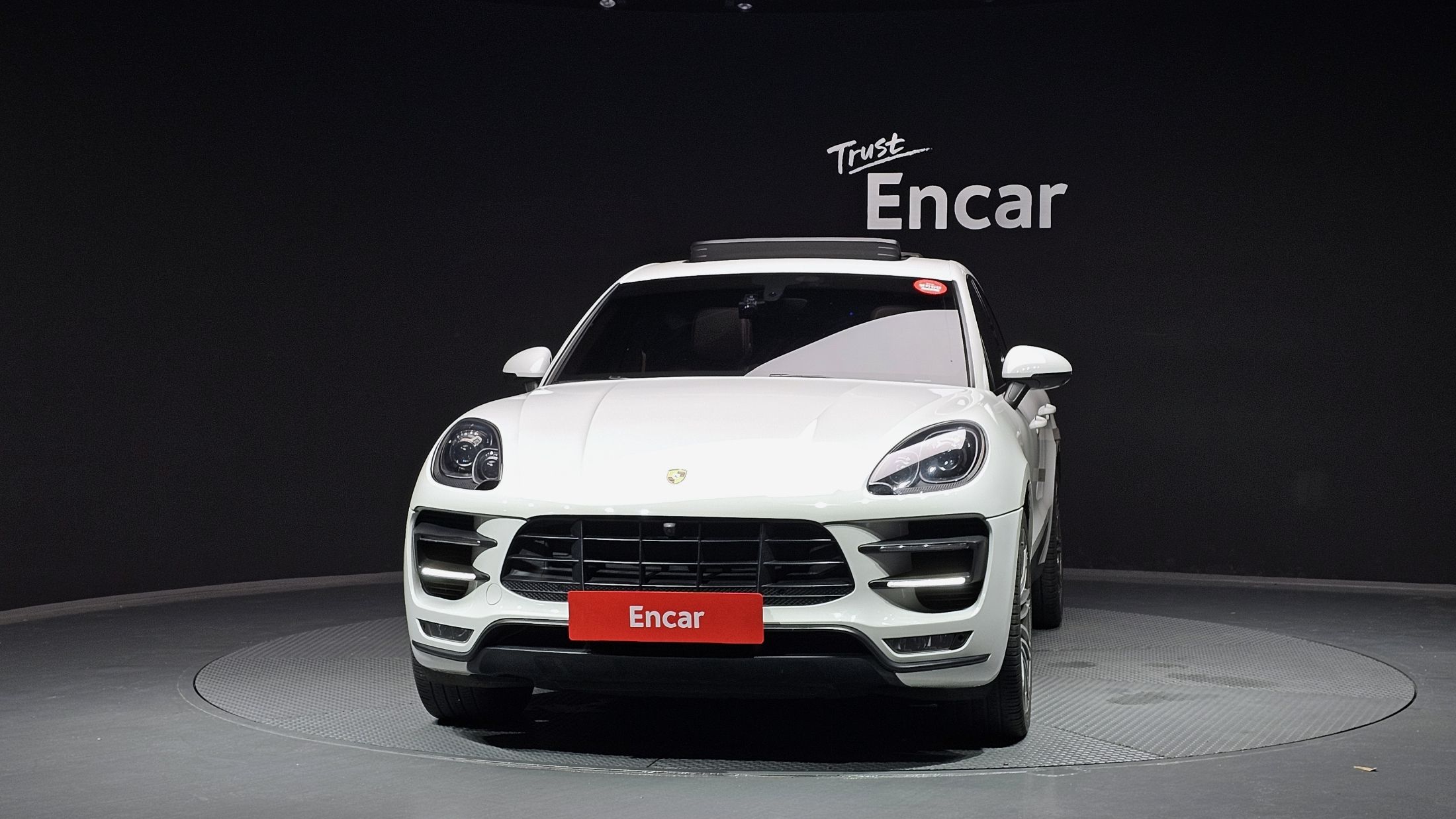 PORSCHE MACAN 2015