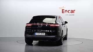 PORSCHE CAYENNE PO536 2021