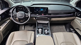 KIA CARNIVAL 2023