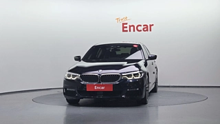 BMW 5-SERIES G30 2018