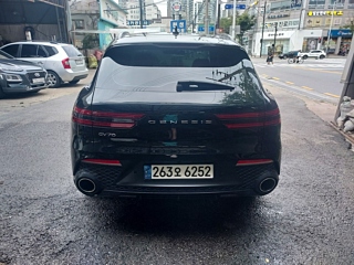 GENESIS GV70 2021