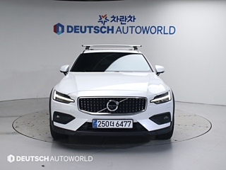 VOLVO V60 CROSS COUNTRY 2020