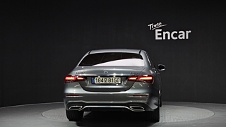 MERCEDES BENZ E-CLASS W213 2021