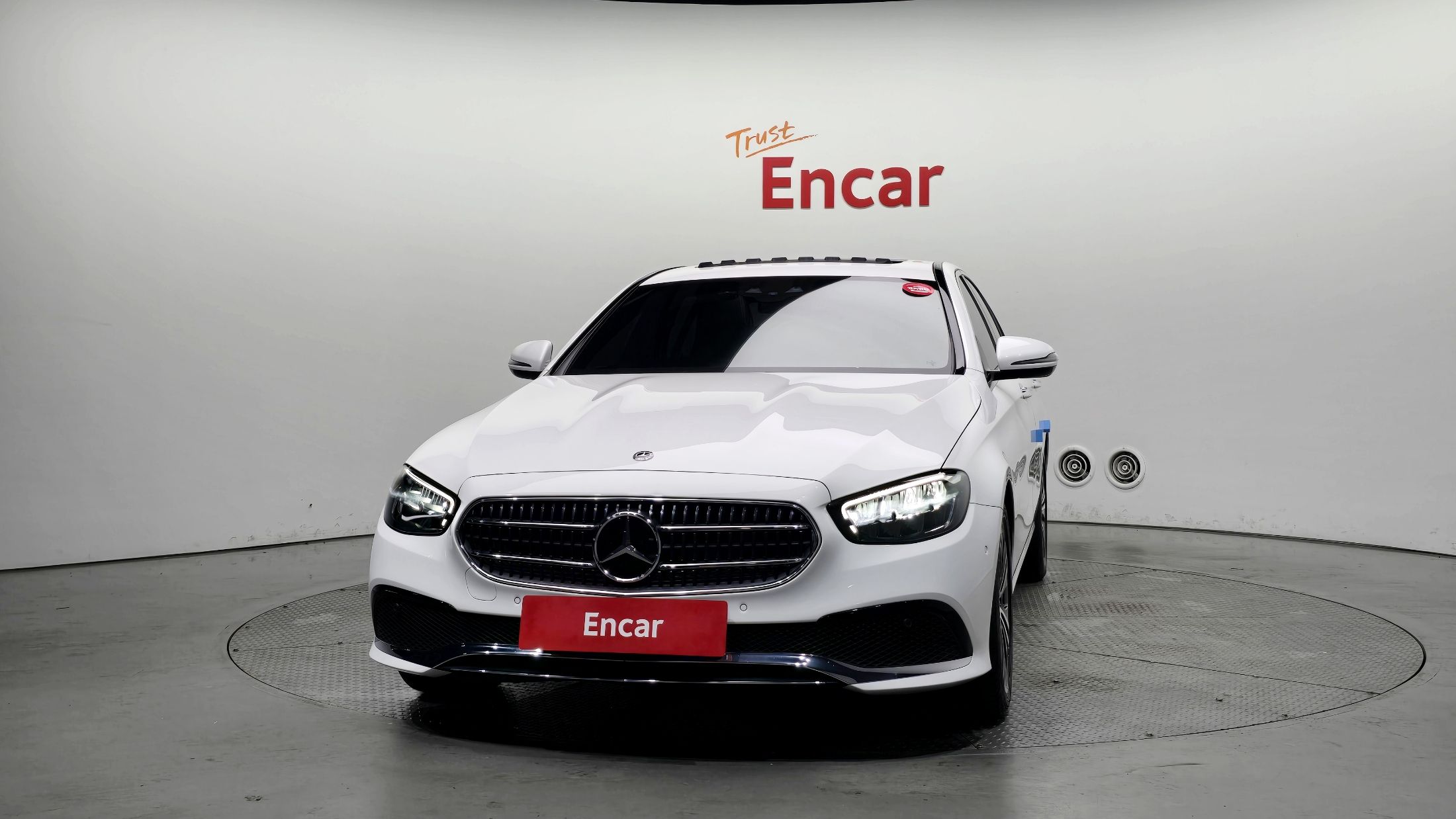 MERCEDES BENZ E-CLASS W213 2020