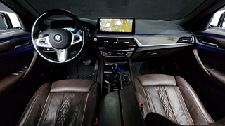 BMW 5-SERIES G30 2020