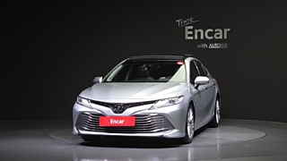 TOYOTA CAMRY XV70 2018