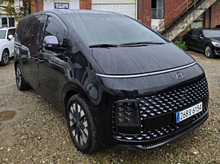 HYUNDAI STARIA 2023