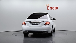 MERCEDES BENZ E-CLASS W213 2019