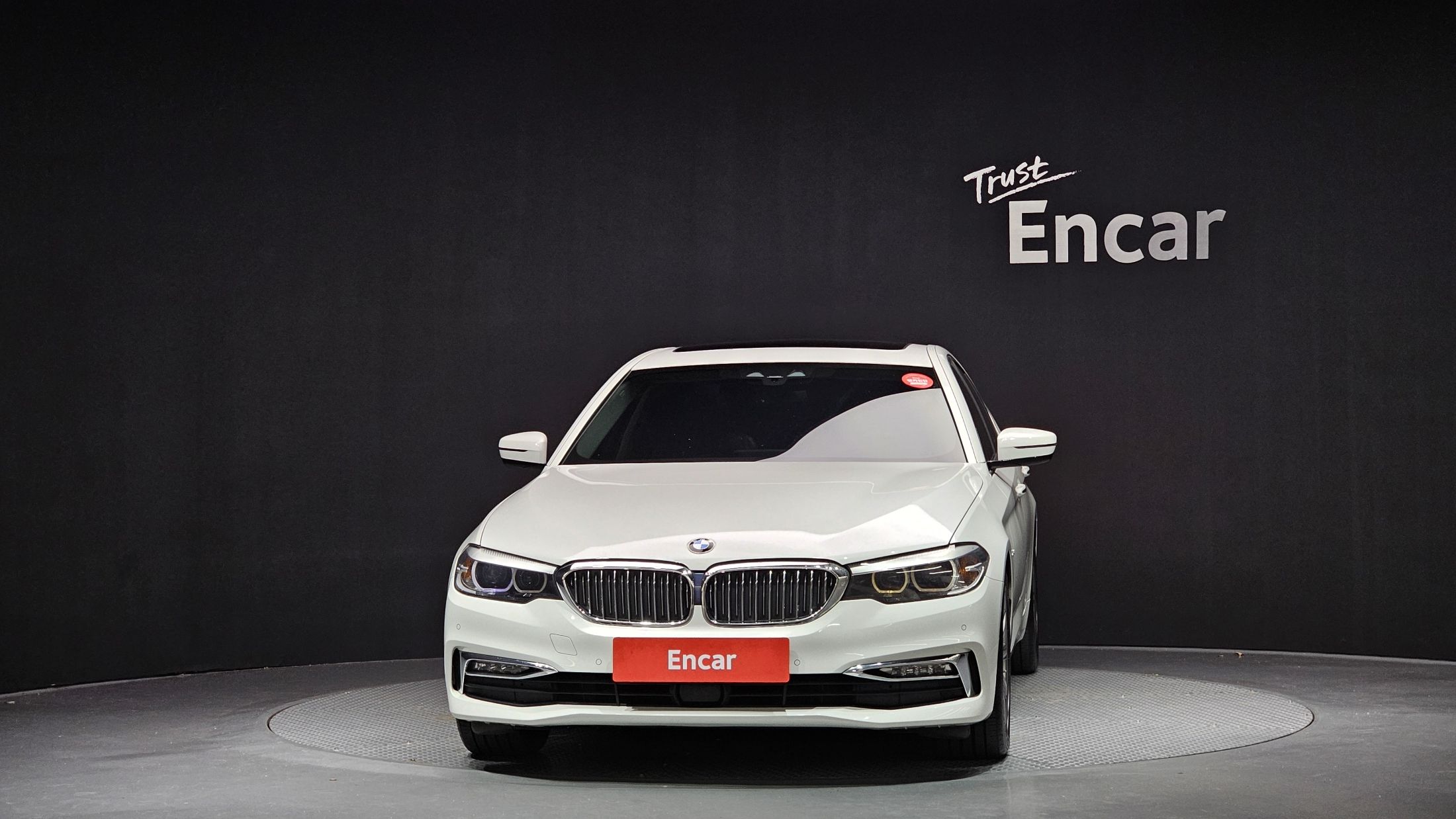 BMW 5-SERIES G30 2018