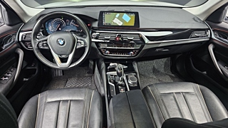 BMW 5-SERIES G30 2018