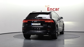 AUDI Q8 4M 2022