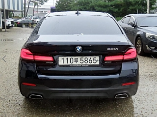 BMW 5-SERIES G30 2023