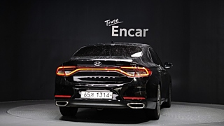 HYUNDAI GRANDEUR IG HYBRID 2018