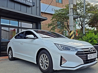 HYUNDAI AVANTE AD 2019