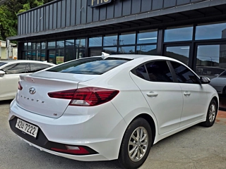 HYUNDAI AVANTE AD 2019