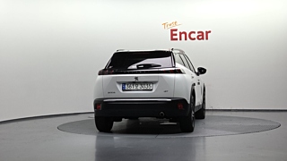PEUGEOT 2008 2021