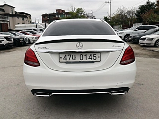 MERCEDES BENZ C-CLASS W205 2016