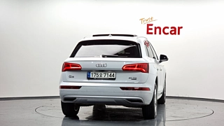 AUDI Q5 FY 2020