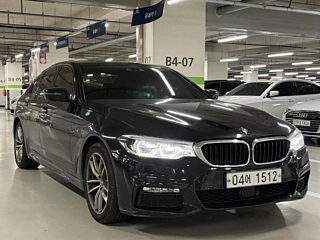 BMW 5-SERIES G30 2017