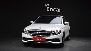 MERCEDES BENZ E-CLASS W213 2017