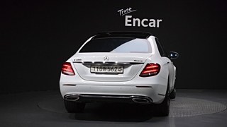 MERCEDES BENZ E-CLASS W213 2017
